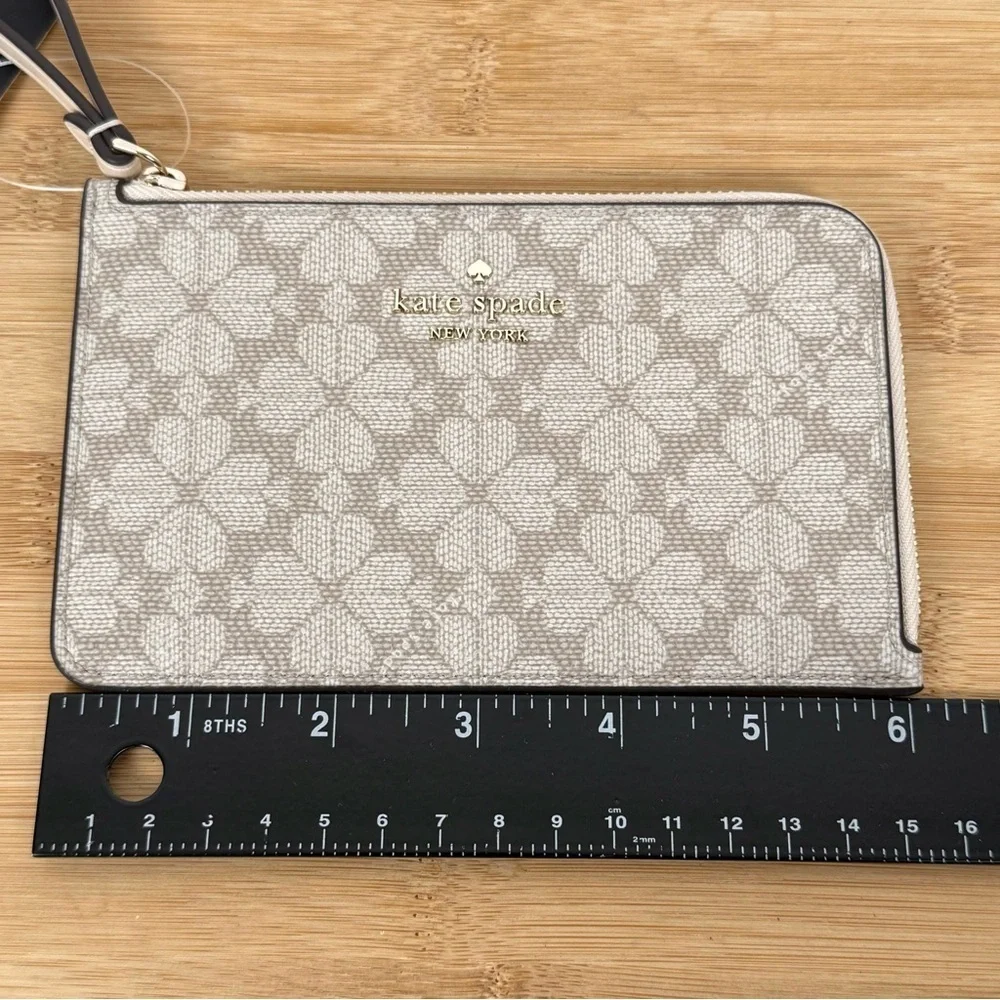 Kate Spade Lucy Small Zip Wristlet – Spade Flower Dark Beige KH614